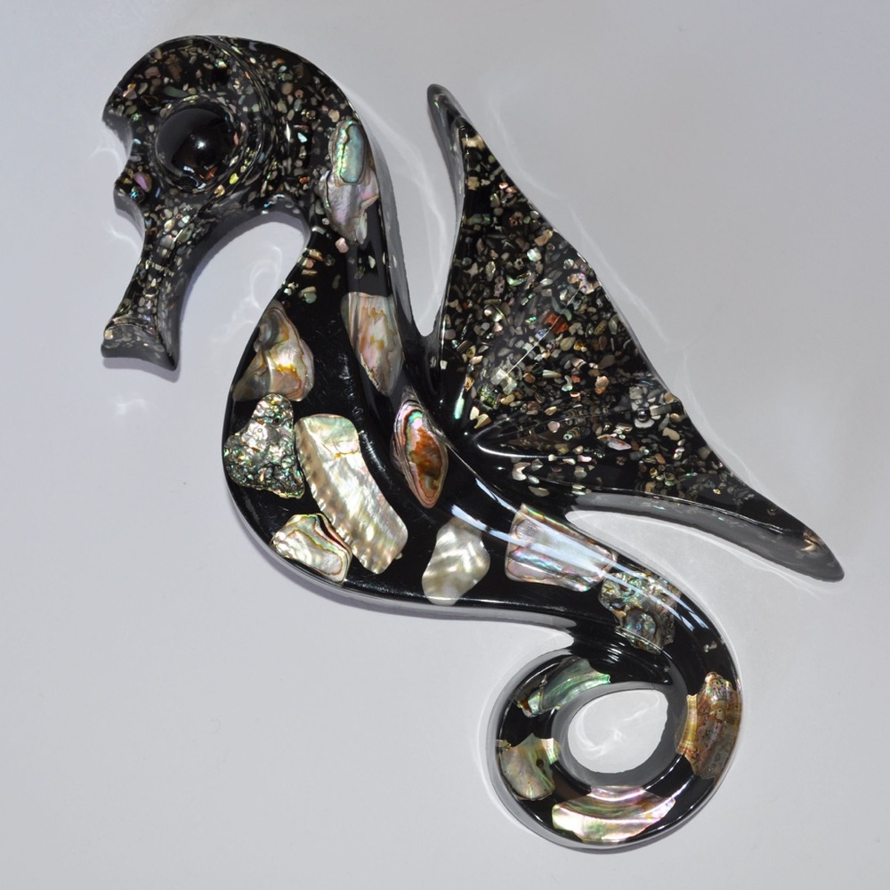 Vtg Wondermold Abalone Shell Seahorse Wall decor